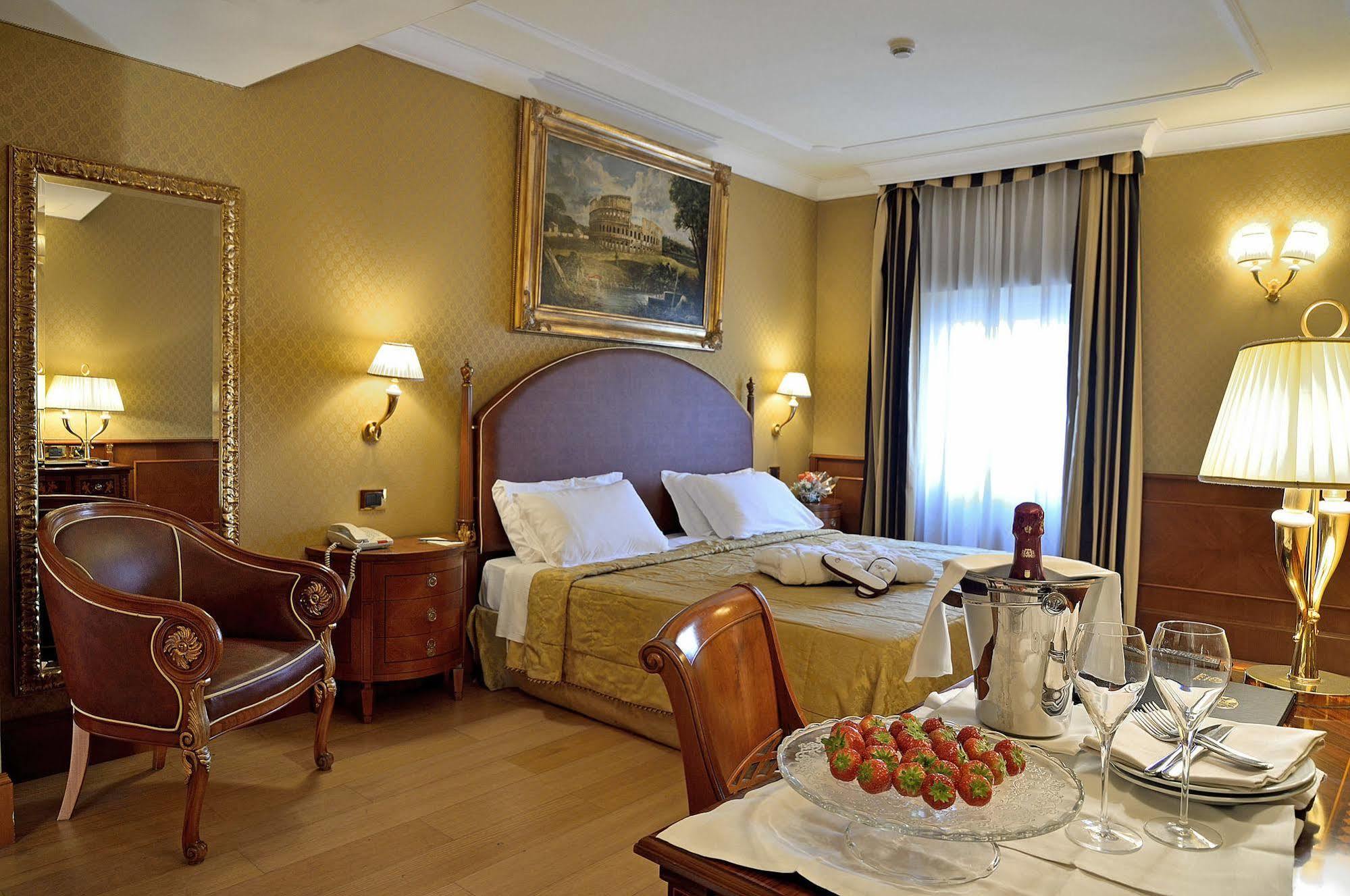 Hotel Homs Рим Экстерьер фото